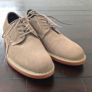 Public Opinion Men's Oxfords